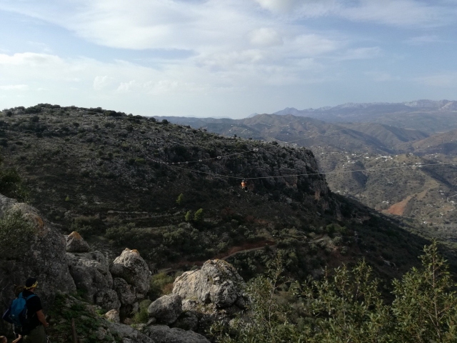 Espectacular tirolina de Comares